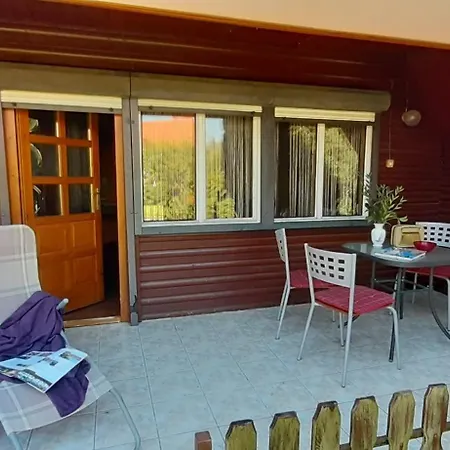 Vitorlas Nyaralohaz Ferienhaus *